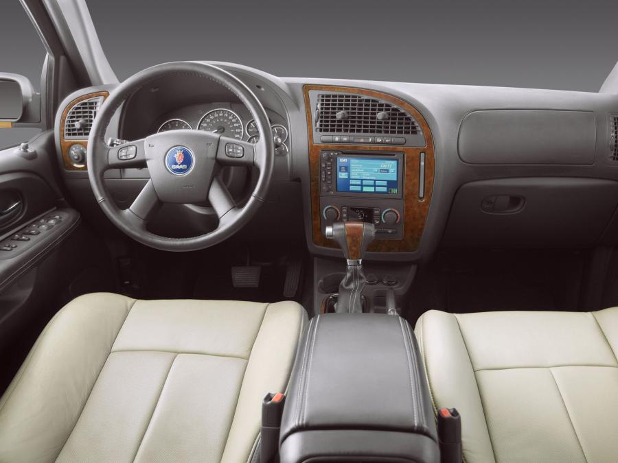  Saab 9-7X 2005 года  (фото 11 из 16)